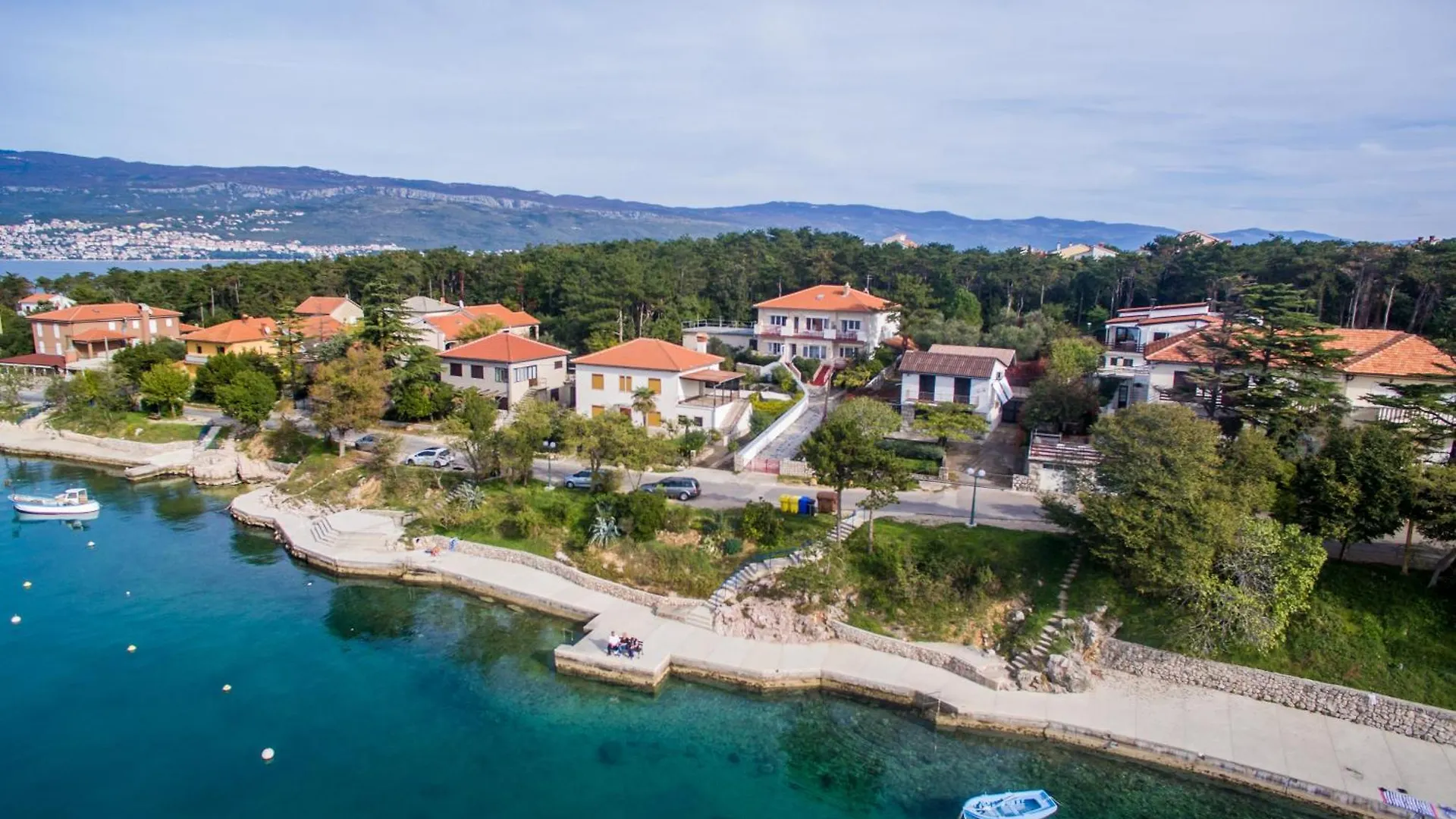 Studio Apartment Karla With Beautiful Sea View Silo  0*, Silo (Krk)